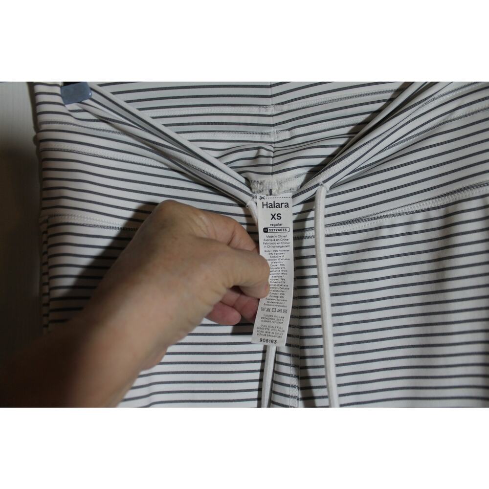 Halara High Waisted Drawstring Stripe Flare Yoga Pants with Pockets sz XS Reg - Picture 4 of 4
